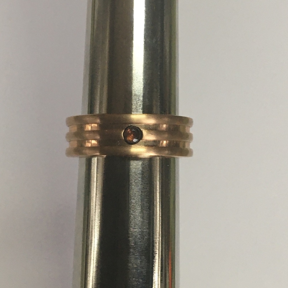 Titanium ring - Picture 4 of 4